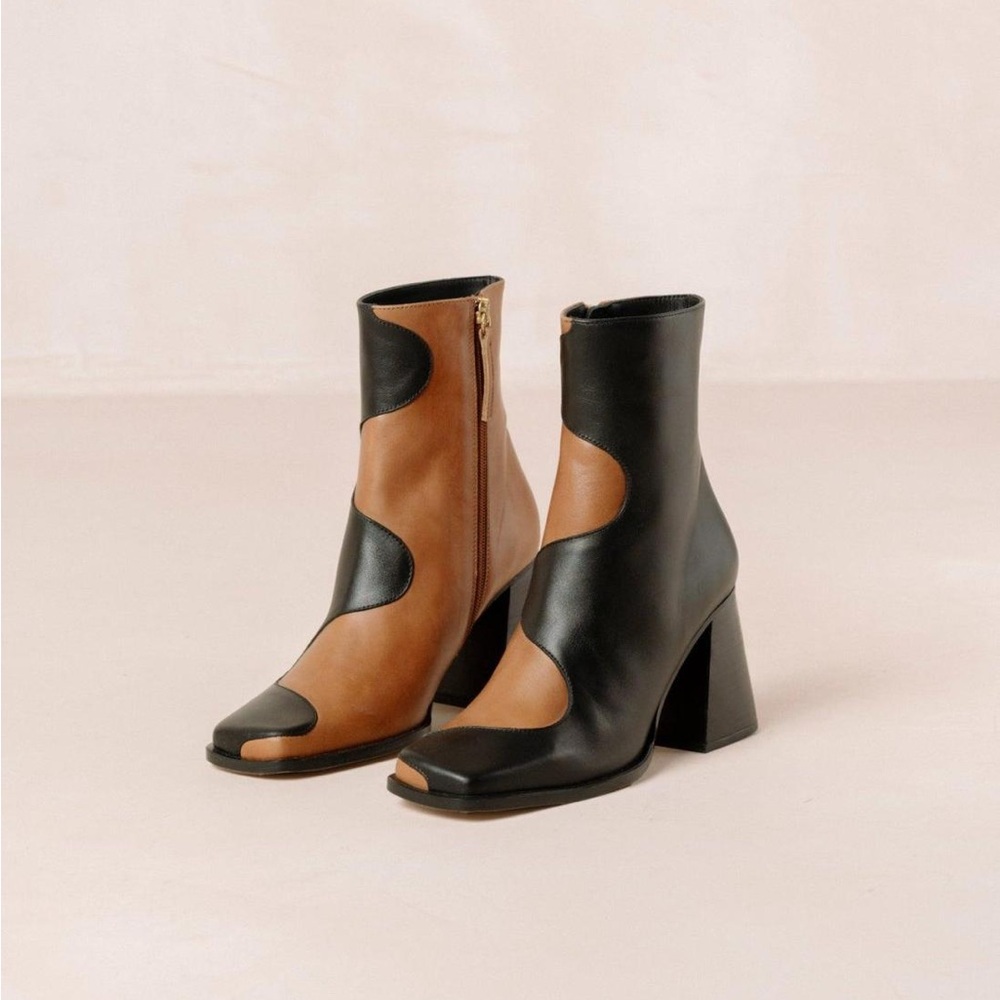 ALOHAS Black and Brown Heeled Boots
